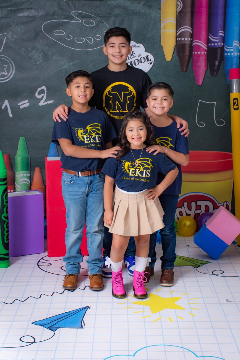 Week 1 was a blast! ❤️🖤💛💙 <a href="/YsletaISD/">Ysleta ISD</a> <a href="/EastwoodKnolls/">Eastwood Knolls 💛💙</a> <a href="/TheParkMS/">Parkland Pre-Engineering Middle School</a>