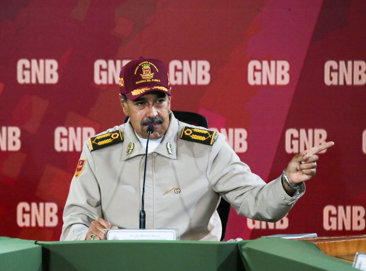 Alfred Nazareth (@luchaalmada) on Twitter photo #Ahora Pdte. <a href="/NicolasMaduro/">Nicolás Maduro</a>: Esa es la FANB, la que descolonizó el Comandante Chávez.
#04Ago
#VenezuelaPazYJusticia #Ahora Pdte. <a href="/NicolasMaduro/">Nicolás Maduro</a>: Esa es la FANB, la que descolonizó el Comandante Chávez.
#04Ago
#VenezuelaPazYJusticia
