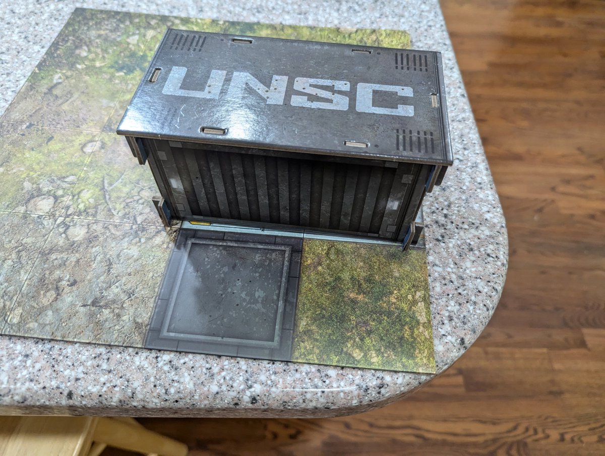 kcaudle52's tweet photo. @manticgames have Halo pre-ordered but could not pass up getting early release Recon edition at Gencon.  Love the terrain in the box https://t.co/azEZs1PLsd