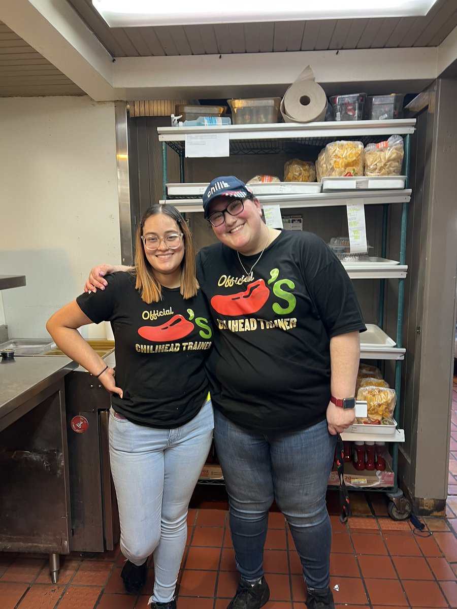 Hannah Posner (@ilovefrogies) on Twitter photo I know I’m a day late, but I was off yesterday. But look how cute me and my bestie are! We were twinning today and we didn’t even plan it! You have your HOH/To-Go trainer and your server trainer! #chilislove <a href="/lauren_b_lester/">Lauren Lester</a> #thatsmybestie ❤️🫶🏻 I know I’m a day late, but I was off yesterday. But look how cute me and my bestie are! We were twinning today and we didn’t even plan it! You have your HOH/To-Go trainer and your server trainer! #chilislove <a href="/lauren_b_lester/">Lauren Lester</a> #thatsmybestie ❤️🫶🏻