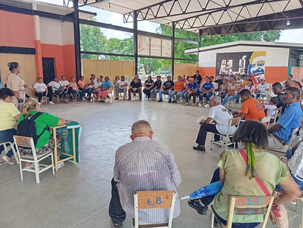 ¡El Movimiento Futuro Apure acude al encuentro por la paz y la estabilidad política de Venezuela! 🇻🇪

Escucharnos, dirimir las diferencias para unir voluntades por la paz es el objetivo por el bien de Venezuela.