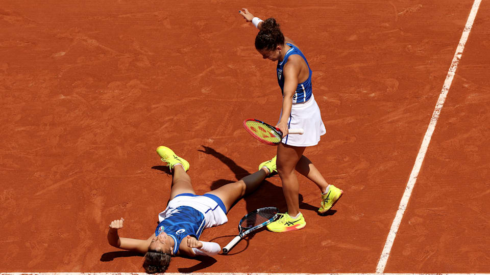 MatteoTroiani_9's tweet photo. 🎾 100 anni dopo 🥉
🎾 1ª volta in 128 anni 🥇

Leggendari 🇮🇹

#Olympics #Paris2024 #Tennis https://t.co/DB9HyyPWUa