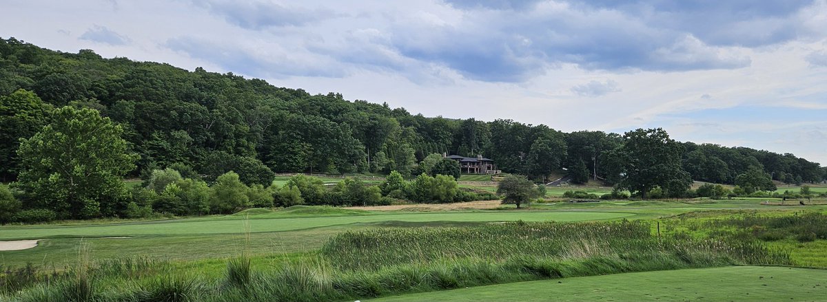 BushmillsBogeys's tweet photo. 90 Holes in 3 days, I'm pooped but #Blessed https://t.co/TaHxdunzui