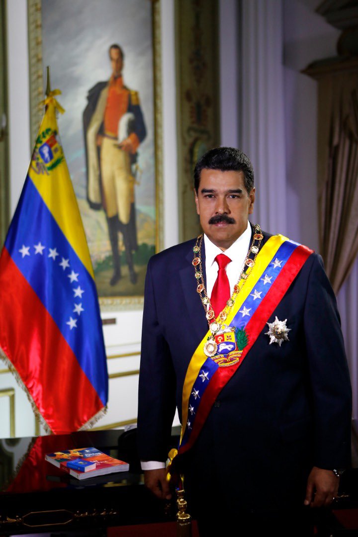 Ya es hora que los políticos que quieran competir en las próximas elecciones, como Manuel Rosales reconozcan que Nicolás Maduro ganó el 28J. Quien no reconozca al árbitro (CNE) no tiene derecho a competir.
      ¿Es o no lógico?