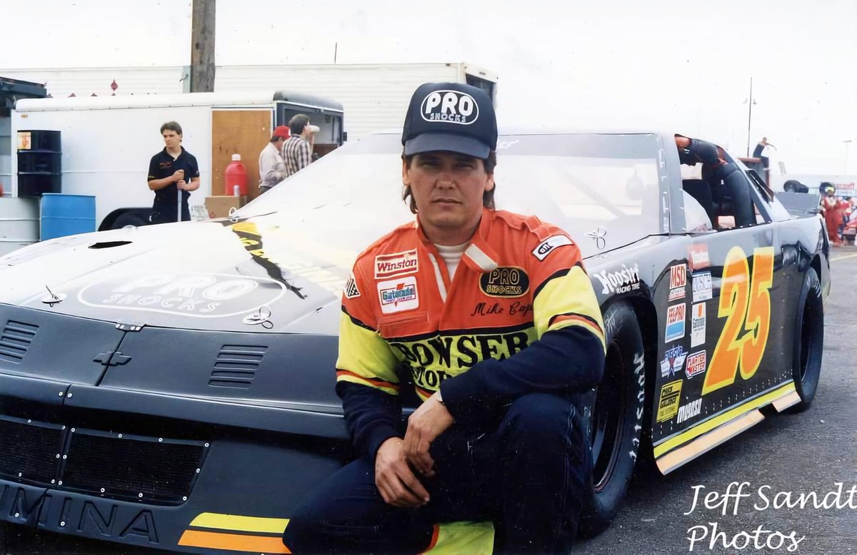 Hank Miller tweet media