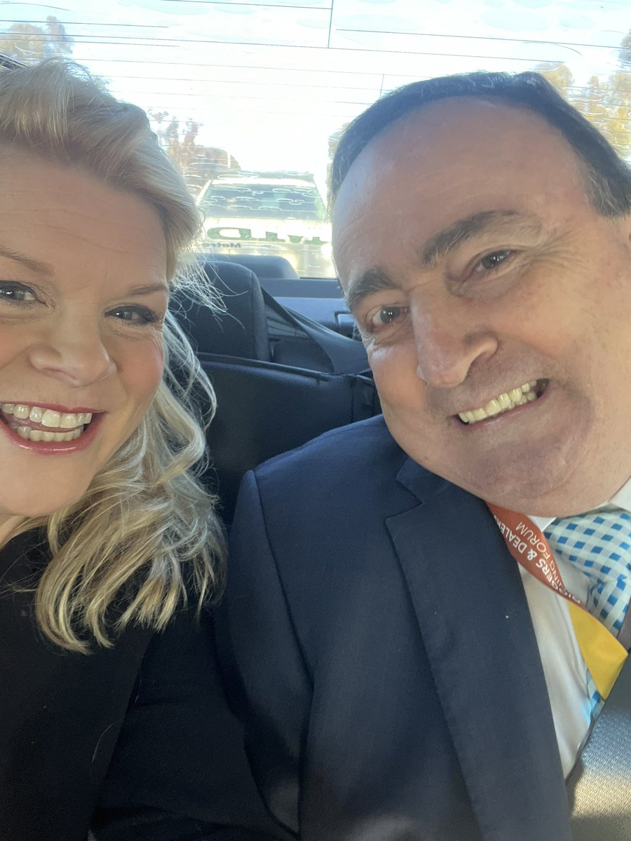 MagneticRes1's tweet photo. Big smiles for MAU today!! Huge announcement out and share price is rocketing #diggers https://t.co/FtpkuSLYs6