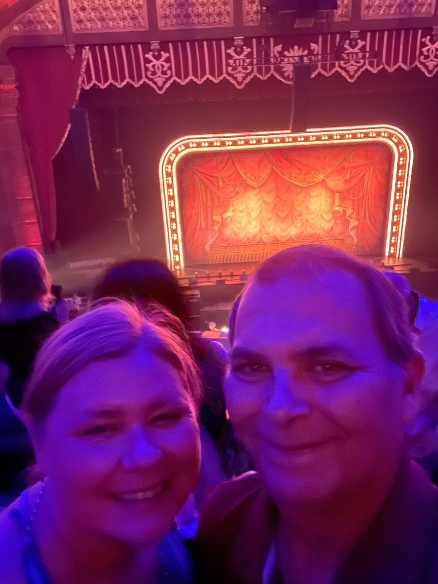 PriceCSRobotics's tweet image. Thank u @WhatsYourCor 4 the tix 2 see Funny Girl 🎉 we had so much fun!  #datenight #broadway #musical @TheFoxTheatre @EncoreAtlanta @PBS_Atlanta