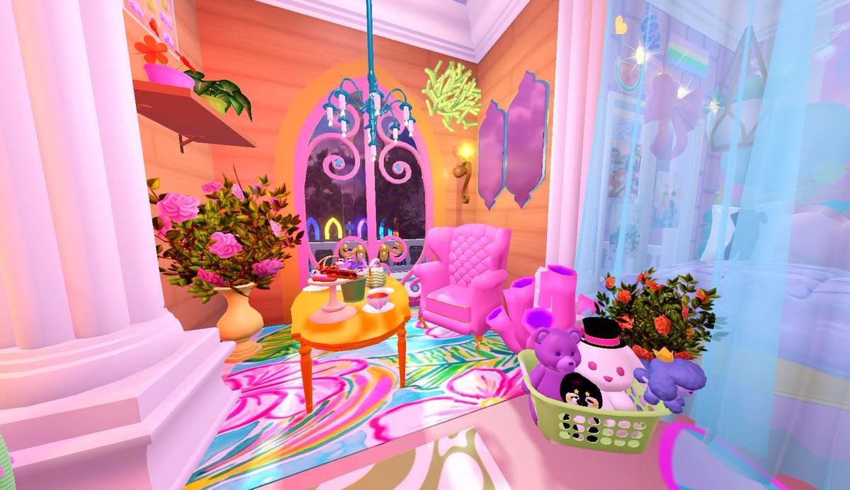 devyndefinitely's tweet photo. pics of my dorm before I delete it for a better, more articulate build! 😍(1/2)
#royalehighdorm https://t.co/LLq1aDkUhH