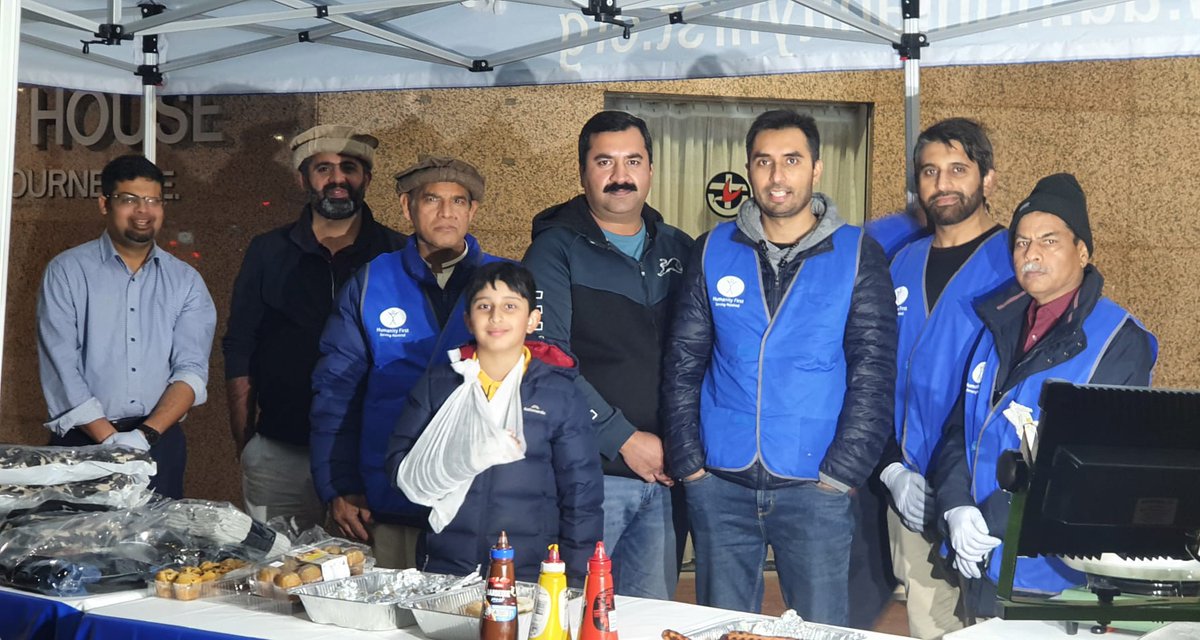 HumanityFirstAu's tweet photo. Humanity First ACT held a community event on 2/8/24 for community dinner and winter appeal. (BBQ &amp; Winter clothes distribution for needy people).#humanity #HumanityFirst #act #canberra #winterappeal https://t.co/4BU20VnkiY