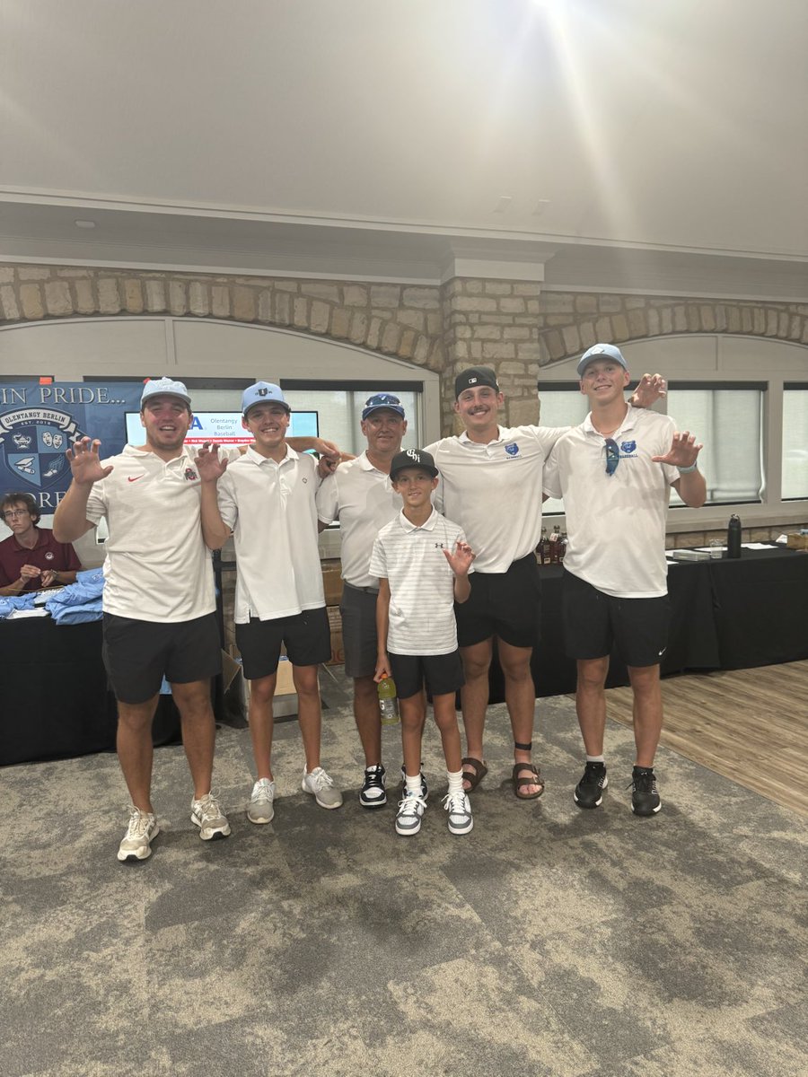 Team Double Blue showed up in full force at the 7th annual ⁦<a href="/obhsbaseball/">Berlin Bears Baseball</a>⁩ golf outing!
