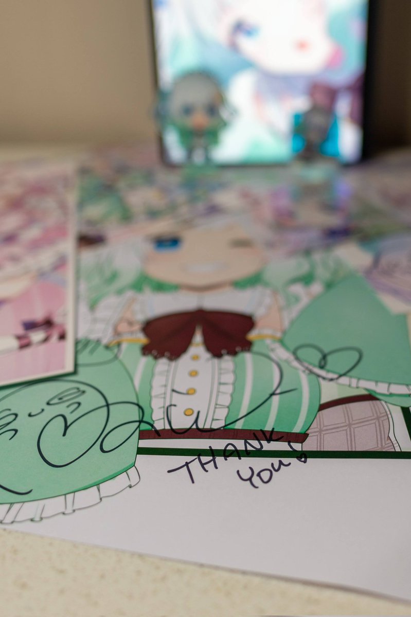 cyberfacade's tweet photo. I felt so lucky and even surreal to talk to Mint Fantome on the last day of Otakuthon! Thank you Mint for signing so many posters for me. I got a little greedy. Also thanks to all of the artists who made these amazing merch! https://t.co/PQmrEGhtrG