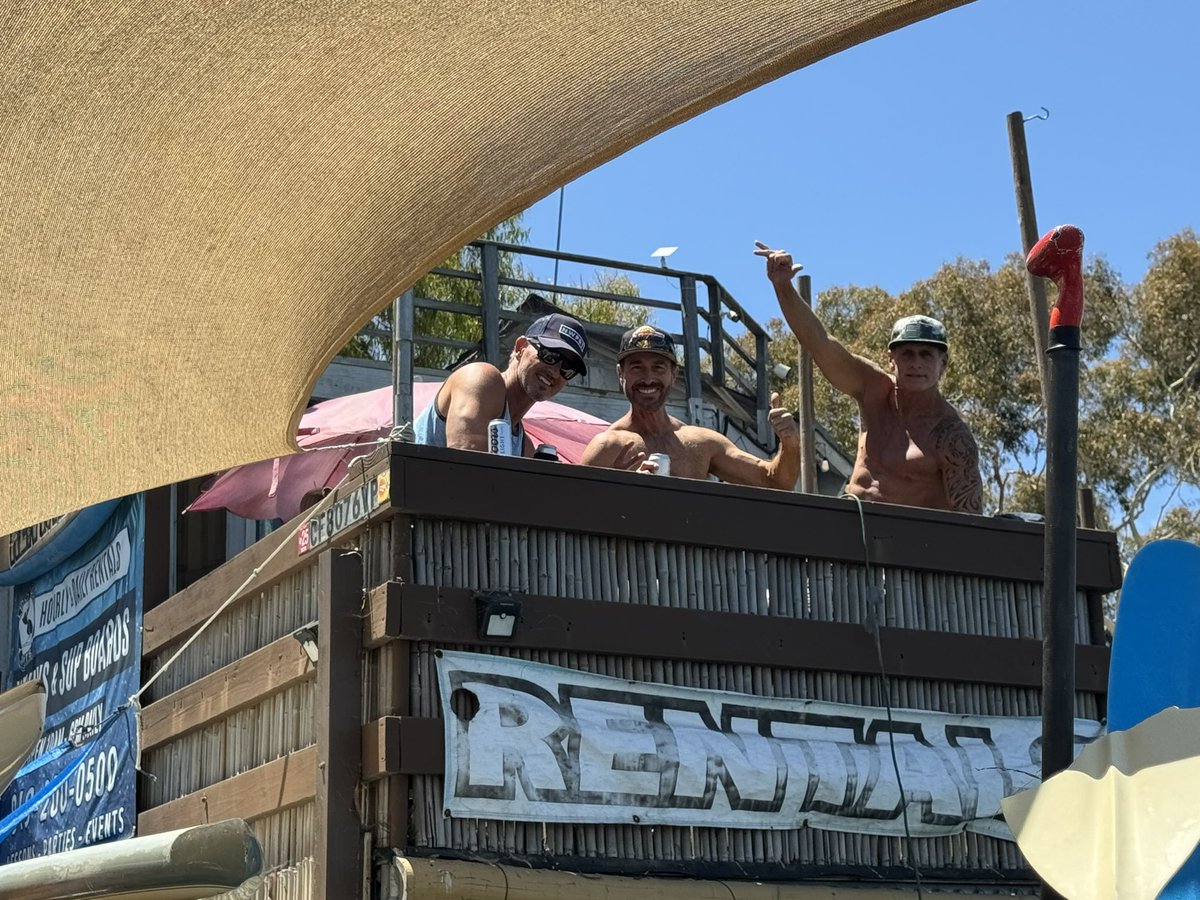 sdaniels009's tweet photo. #LidoPaddleSports

We have a Dj with our 

#LocalRadioStation

#Koci

101.5

With 

Judy!! https://t.co/Jc6LI290In