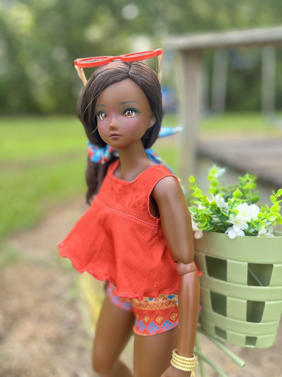 RubyredsWorldAB's tweet image. The sun on my face 🥰