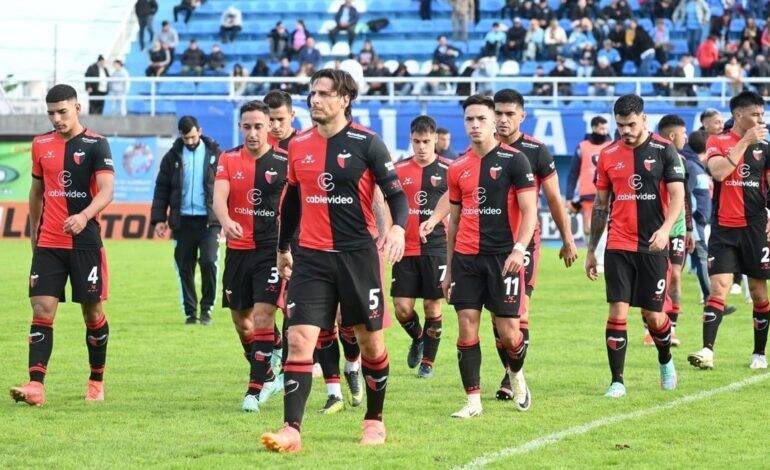 Jugadores la concha de su madre, a ver si ponen huevos no sean tan cobardes