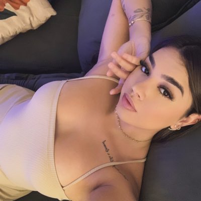 Cinthiablabla's tweet photo. 🍸 https://t.co/WGEIdJopfl
