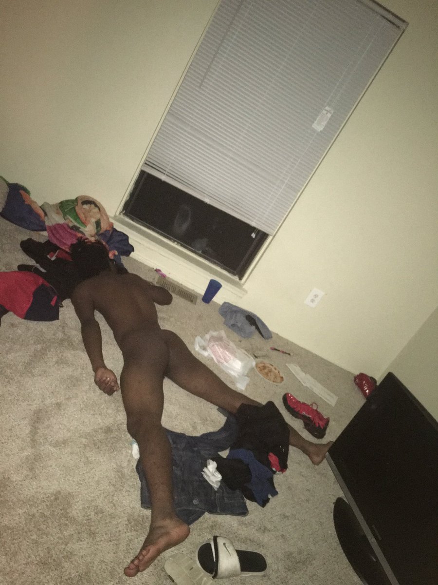 I was so drunk 🤦🏾‍♂️🤦🏾‍♂️🤦🏾‍♂️🤦🏾‍♂️😂😂😂😂