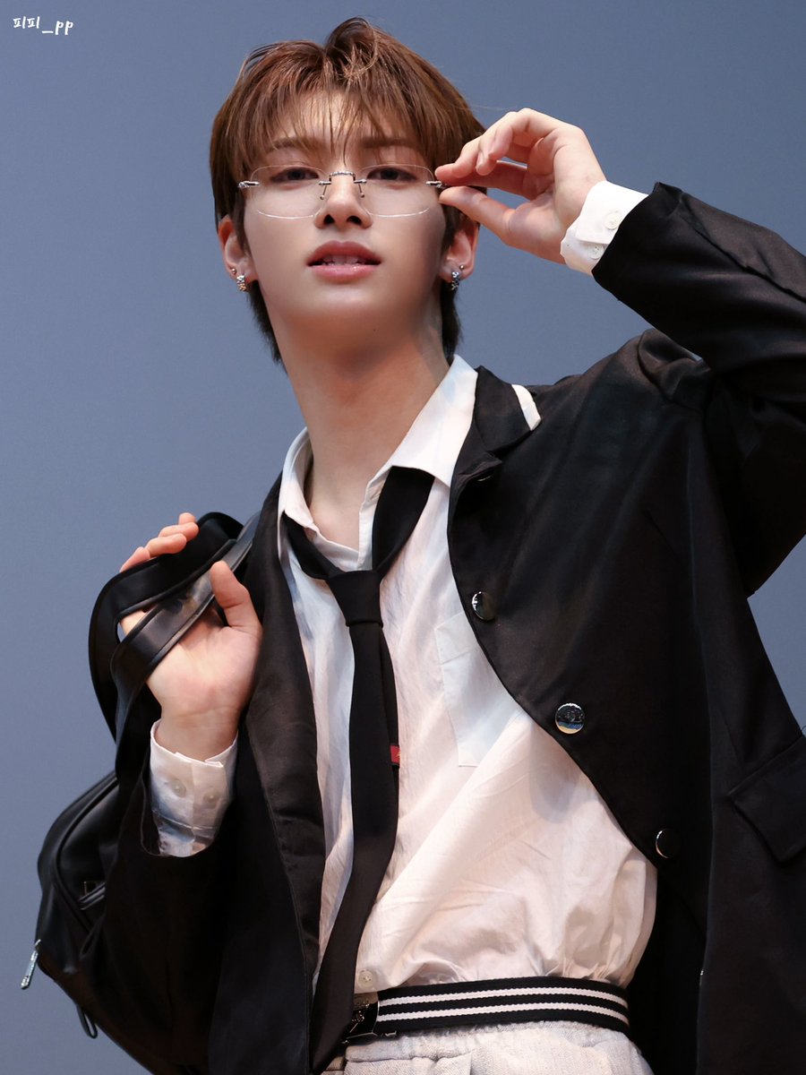 피피_pp tweet media