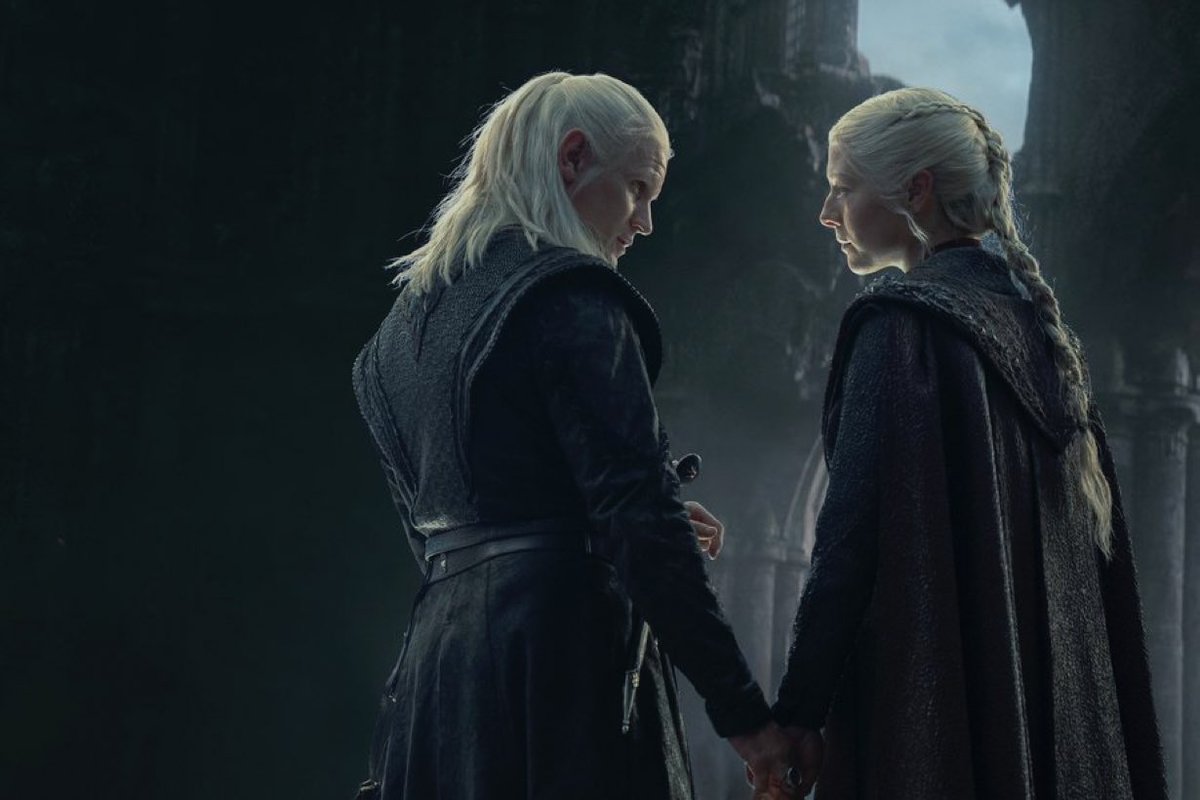 VISVNYA's tweet photo. IT COUPLE OF WESTEROS FOREVER https://t.co/X7P7cDrLDo