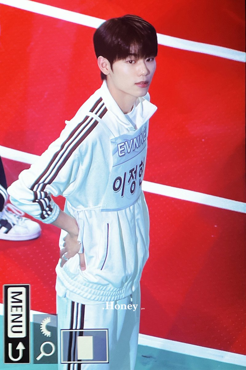 240805

#이정현 #LEEJEONGHYEON 
#EVNNE #이븐
