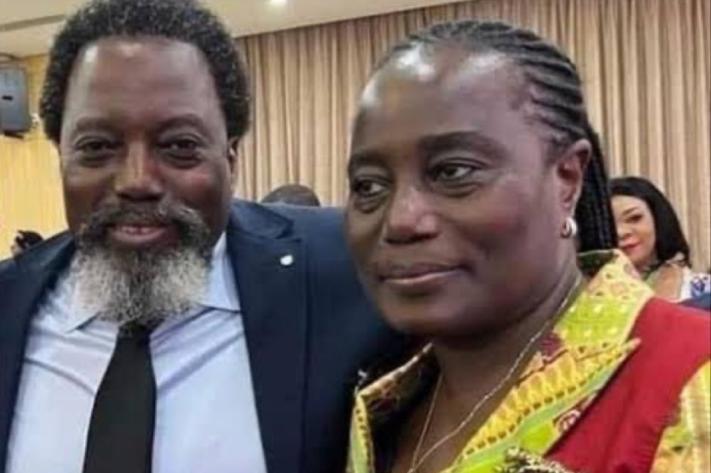 SergioMayamba's tweet photo. #RDC : Quelle serait l'attitude de l'opinion si le @pprdofficiel désignait la dada #Jaynet #Kabila comme candidate président du sénat ?
@MwilanyaWil @zoekabila @tshipasa_palia @FelixMomat @JeanClaudekat2 @KapiambaGeorges @UwezoConst20425 @KalumbiKam https://t.co/ZkOcsd45pF