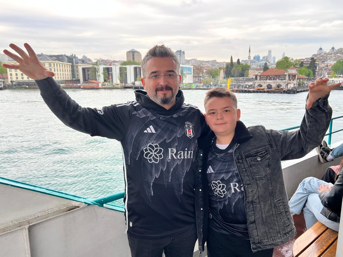 Günaydın Büyük <a href="/Besiktas/">Beşiktaş JK</a> ailem
