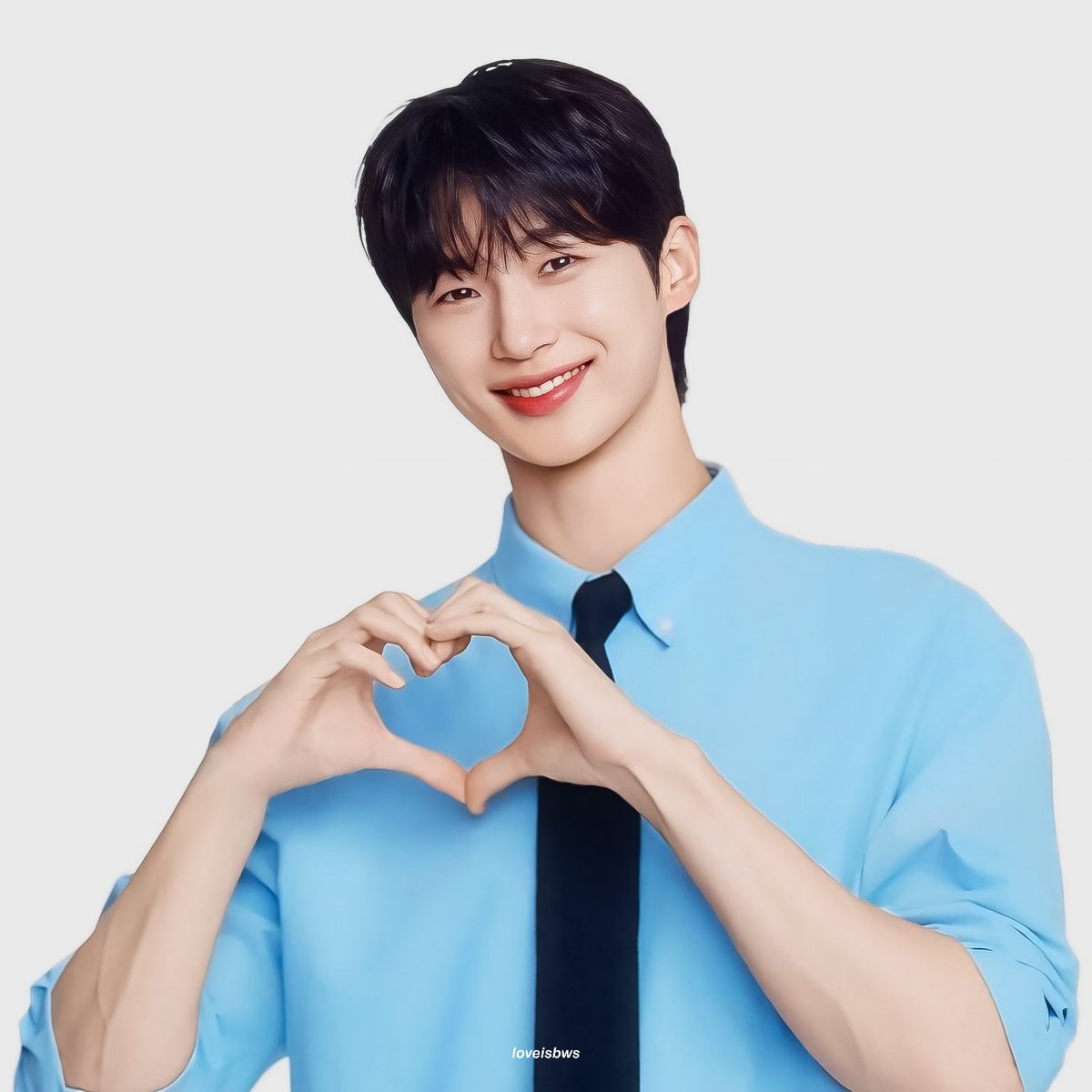 loveisbws's tweet photo. 240805 NH농협 인스타그램 💙🤍

#변우석 #ByeonWooSeok https://t.co/kuAv0uJcD5