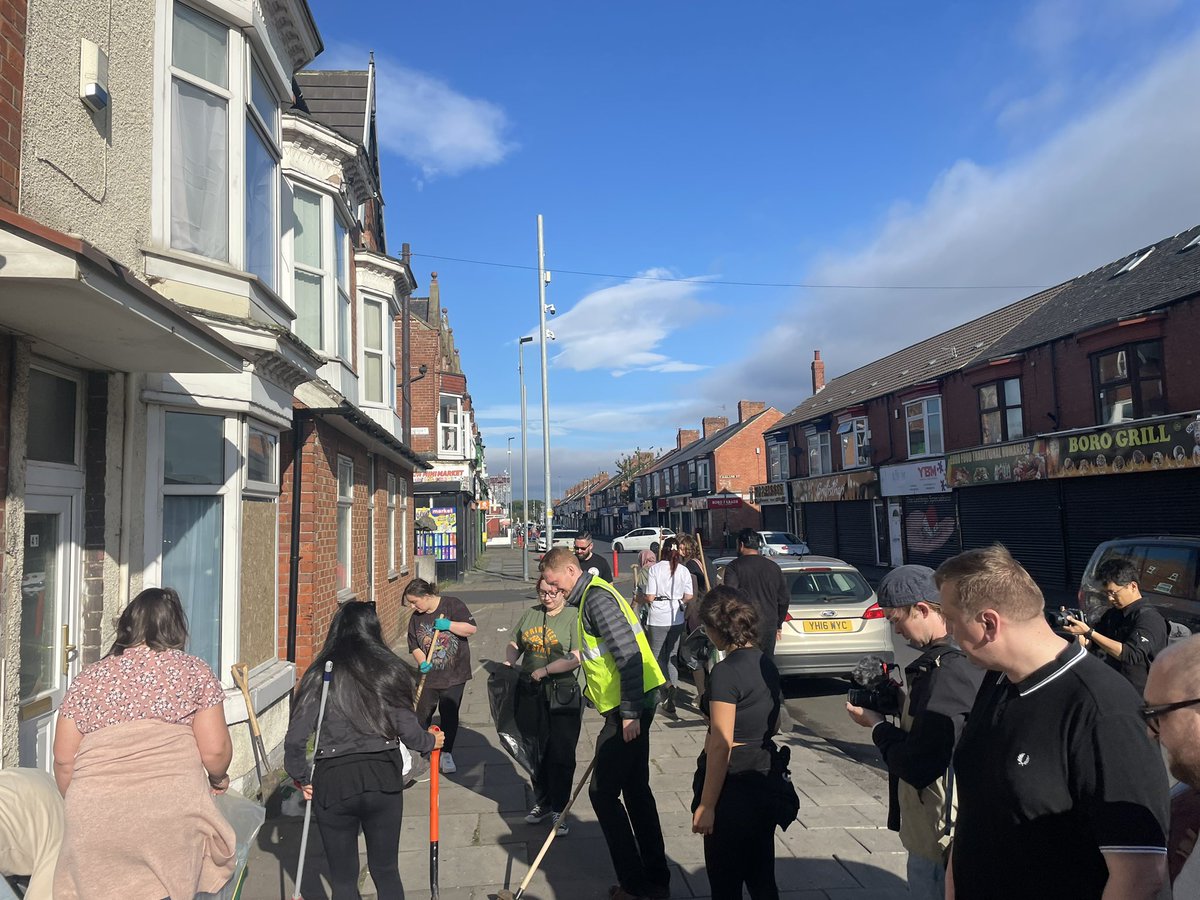 LukeHenman's tweet photo. A fantastic turnout from the people of #Middlesbrough to show what our town is really about. Those who seek to divide us will never win. https://t.co/4FI4zk2wPS