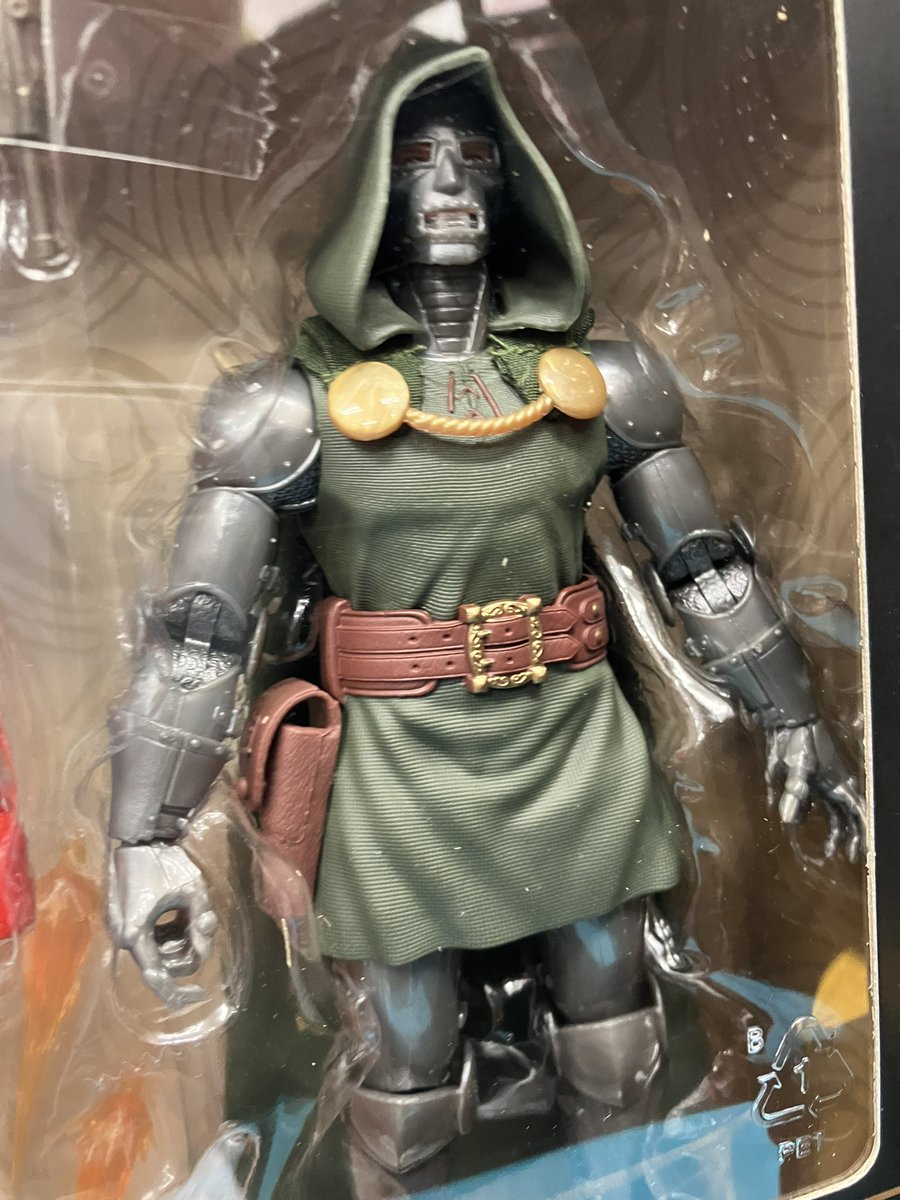 マーベルレジェンド マーベルレジェンド ドクタードゥーム カバル3