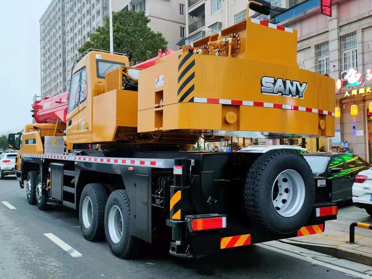 EvangelChina's tweet photo. #exportcase #successfulcases
SANY STC500E5 Truck Crane
Maximum lifting capacity: 50 tons
Boom length: 10.3 - 42.0 meters
Engine power: 213 kW
Maximum lifting height: Approximately 48 meters
Maximum travel speed: 80 km/h
#sany #truckcrane #sanycrane #crane #STC500E5 #construction https://t.co/wHaKWpBwzQ