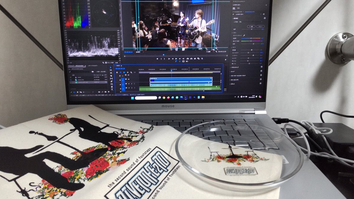 liveon_song's tweet photo. #ダイセカ #dtt2
8.4ダイセカさんのlive撮影行ってきました✨今回も楽しかった🎶🎤
ファンの方ごめんなさい、お皿とバック貰っちゃいました😁 https://t.co/sQ2iCPQN6D