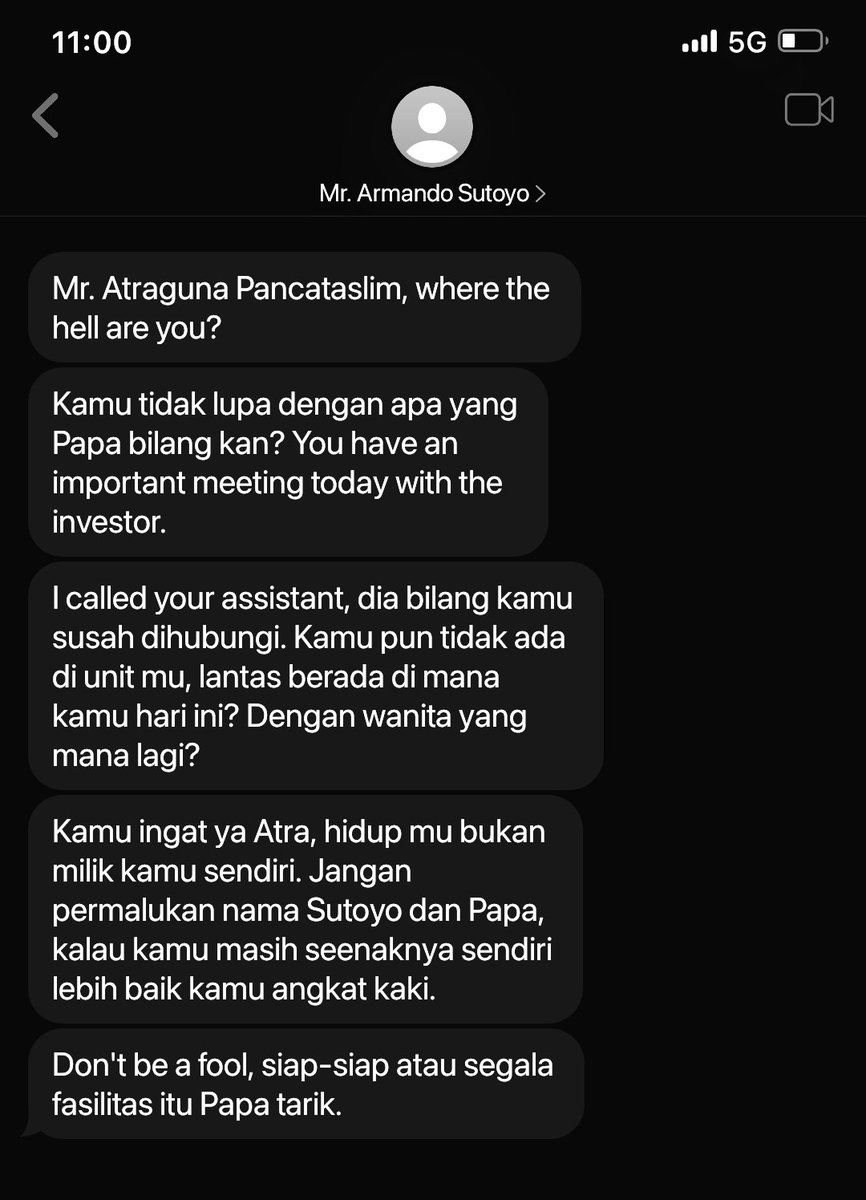 ️️ 

Hari senin diawali dengan makian dari 
yang terhormat Mr. Armando Jossiah Sutoyo. 

️️ ️️