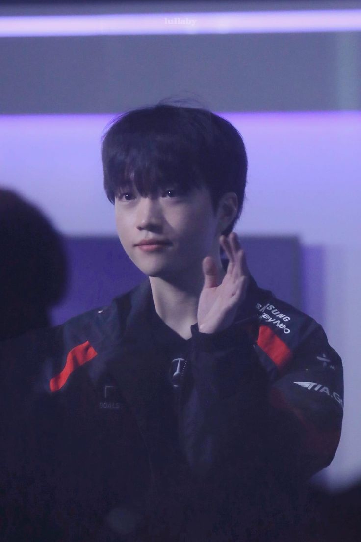 Shooo_ot123's tweet photo. #ourMonsteRiaGenius

#t1keria_fighting

#T1bestSupport

you did well my biass,uri keriaaaaaaa https://t.co/rgJaHkSBrv