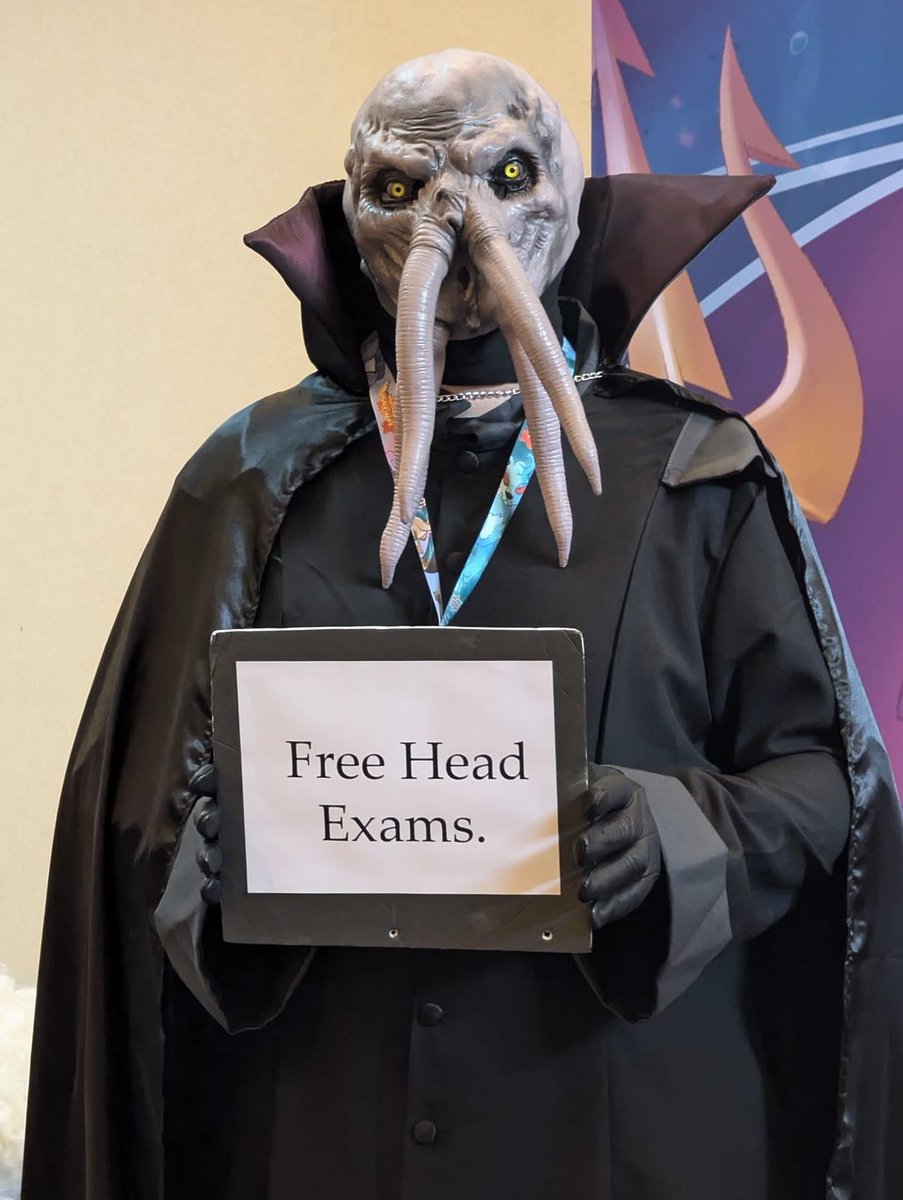 Mark_Meer's tweet image. Just some of the great cosplay I spotted this weekend at @Gen_Con… Had a great time as always, and can’t wait until next year. Thanks to the staff and volunteers who make it happen, special thanks to @Chaosium_Inc, @paizo &amp;amp; @dndinacastle! 

#GenCon2024 #GenCon #cosplay