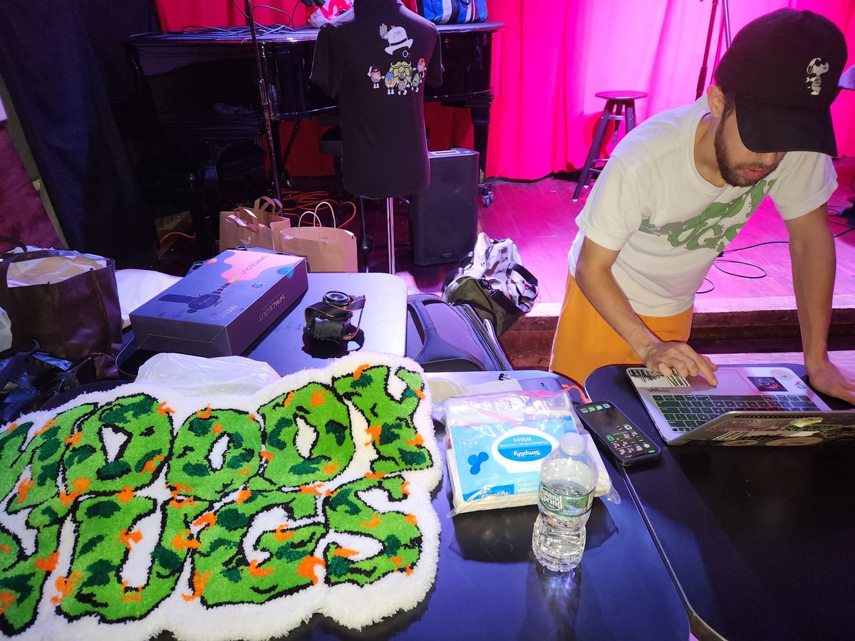 MightyJoeMorris's tweet photo. Bullish on anyone who repost any of the @moodynugs tweets 💯🤌🏽🫵🏽💚

#MoodyNugs #ClothingBrand #CartoonShow #Bullish #Agricultural #IRLevents #ArtistCommunity #Music #Branding #Repost #BrandAwareness https://t.co/PmDF9ubzH4