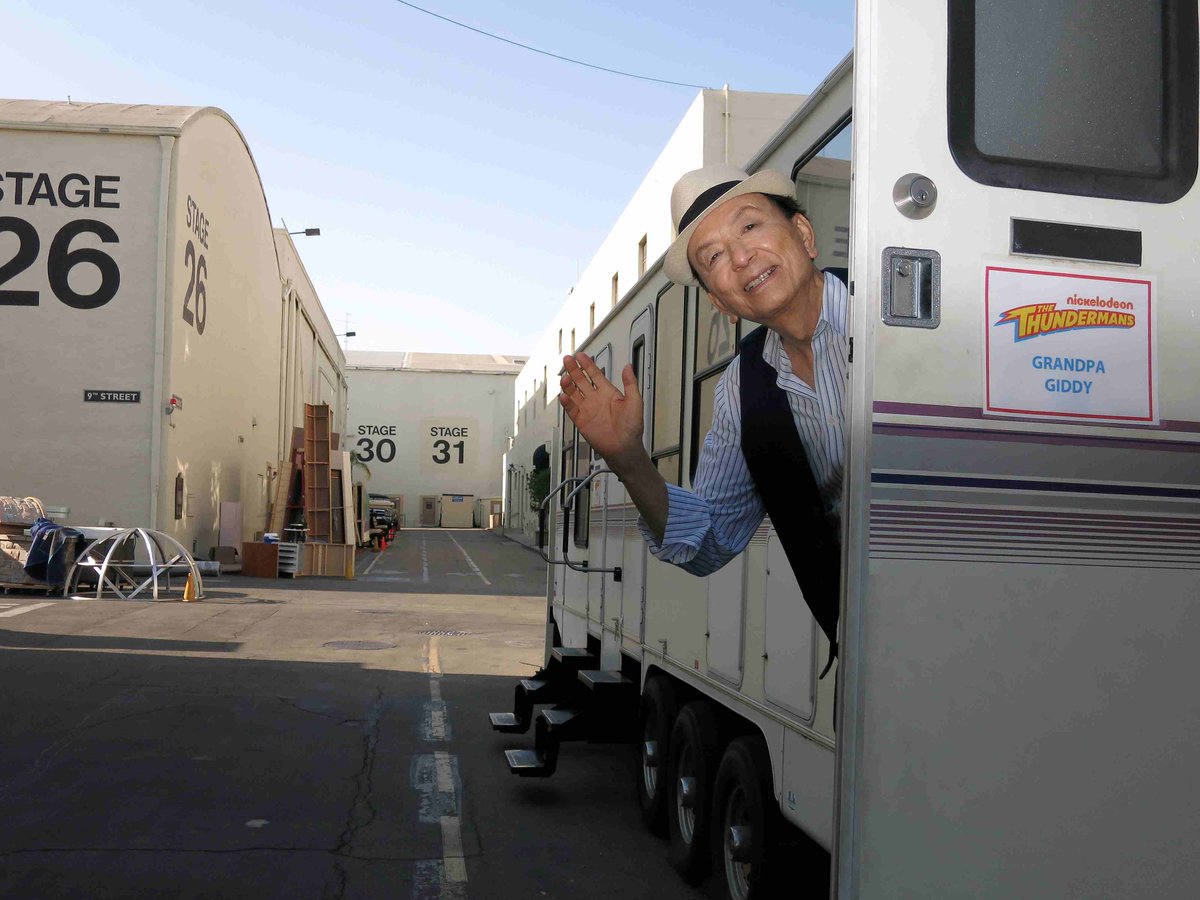 Great times acting in "The Thundermans" as Grandpa Giddy at Paramount Studios. In Stage 25, I did "Wayne's World 2" &amp; near Stage 26 I did "Chinatown". What a great film! All memories of Paramount Studios during my 
72 YEARS IN HOLLYWOOD... amazes me to this day. #ParamountPlus