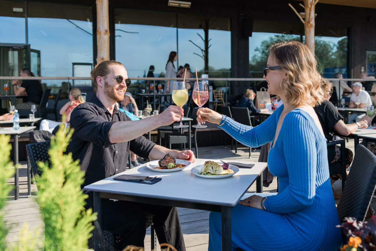 In #Helsinki, there are plenty of cafés that take extra measures in order to be responsible. Here's a selection of cafés that have met the Think Sustainably criteria.  
#sustainability myhelsinki.fi/en/eat-and-dri…