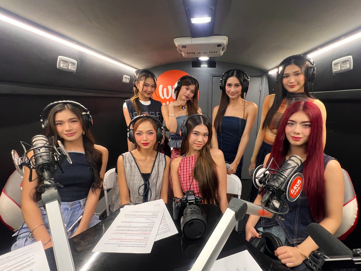 BINI_ph's tweet photo. #BINI : The "Olympic Gold" feels are feeling sa pinakita nyong love and support sa Roadshow performance namin sa California!🥹🎖️

Thanks to everyone who tuned in tonight at #BINIonWishUSA, kayong lahat ang 'Cherry On Top' ng @wishusaofficial experience namin!🚍✨

#BINIxWishUSA https://t.co/GBFgbjIM2v