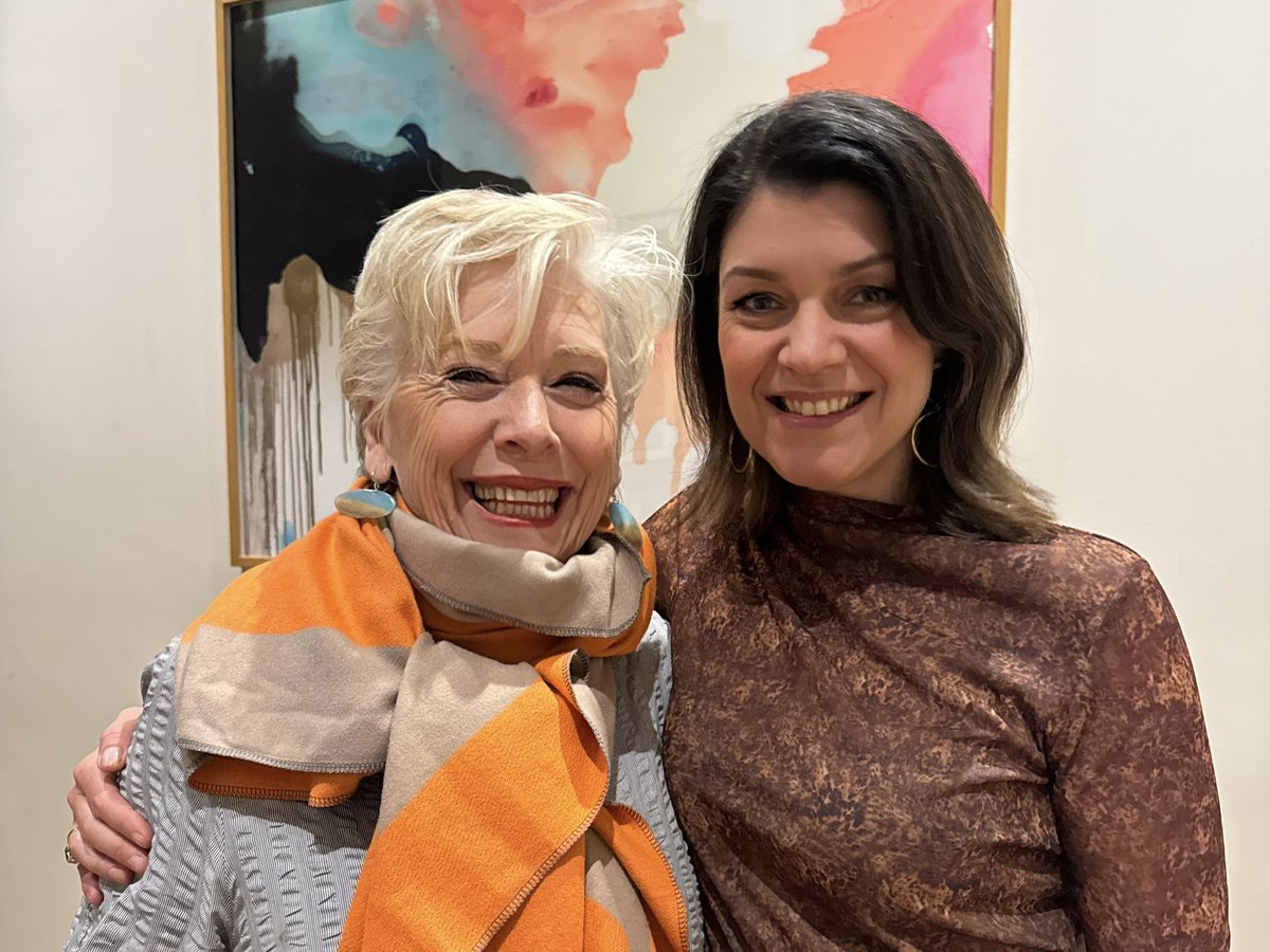 Thrilled to meet Aussie icon Maggie Beer last night at the South Australian launch of She Gives, a national campaign celebrating women’s giving. Maggie’s transformative work improving meals in aged care homes is inspiring: an important initiative for residents.

#SheGives