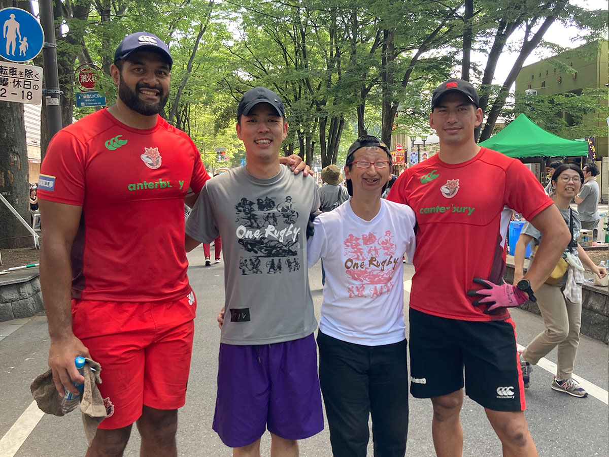BlindRugbyJPN's tweet photo. 第61回府中市商工まつり「スポーツ体験イベント」 にOne rugbyの体験ブースにて体験会を行いました!
今回は車いす・デブ・ブラインドと3種目で行い、約300名の方に体験いただいたようです。
ありがとうございました!
#onerugby
@bravelupus1048
@sungoliath
@ONERUGBY2020 https://t.co/rcziqjXQAz