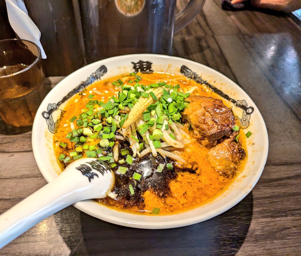 Wakasakasakas's tweet photo. 最近の
ご褒美ラーメン。 https://t.co/ilB1DG5yfB