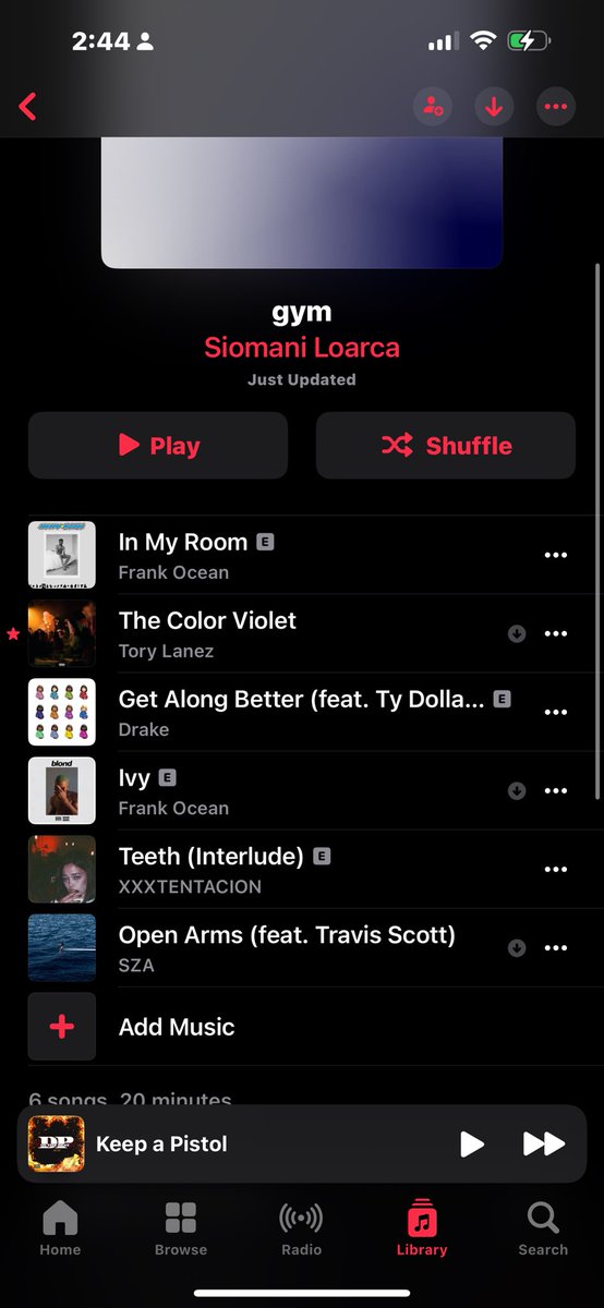 demisxxual's tweet photo. give me songs for my gym playlist https://t.co/sz5Nhb69mE