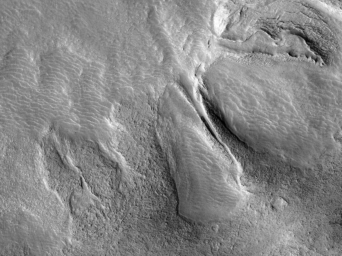 HiRISEDeutsch's tweet image. Fluss entlang einer Hochebene in Protonilus Mensae
Das Ziel dieses Bildes ist es, eine Strömung entlang einer Hochebene zu untersuchen.

uahirise.org/hipod/de/ESP_0…
NASA/JPL-Caltech/University of Arizona
#Mars #NASA #Deutsch #German #Wissenschaft