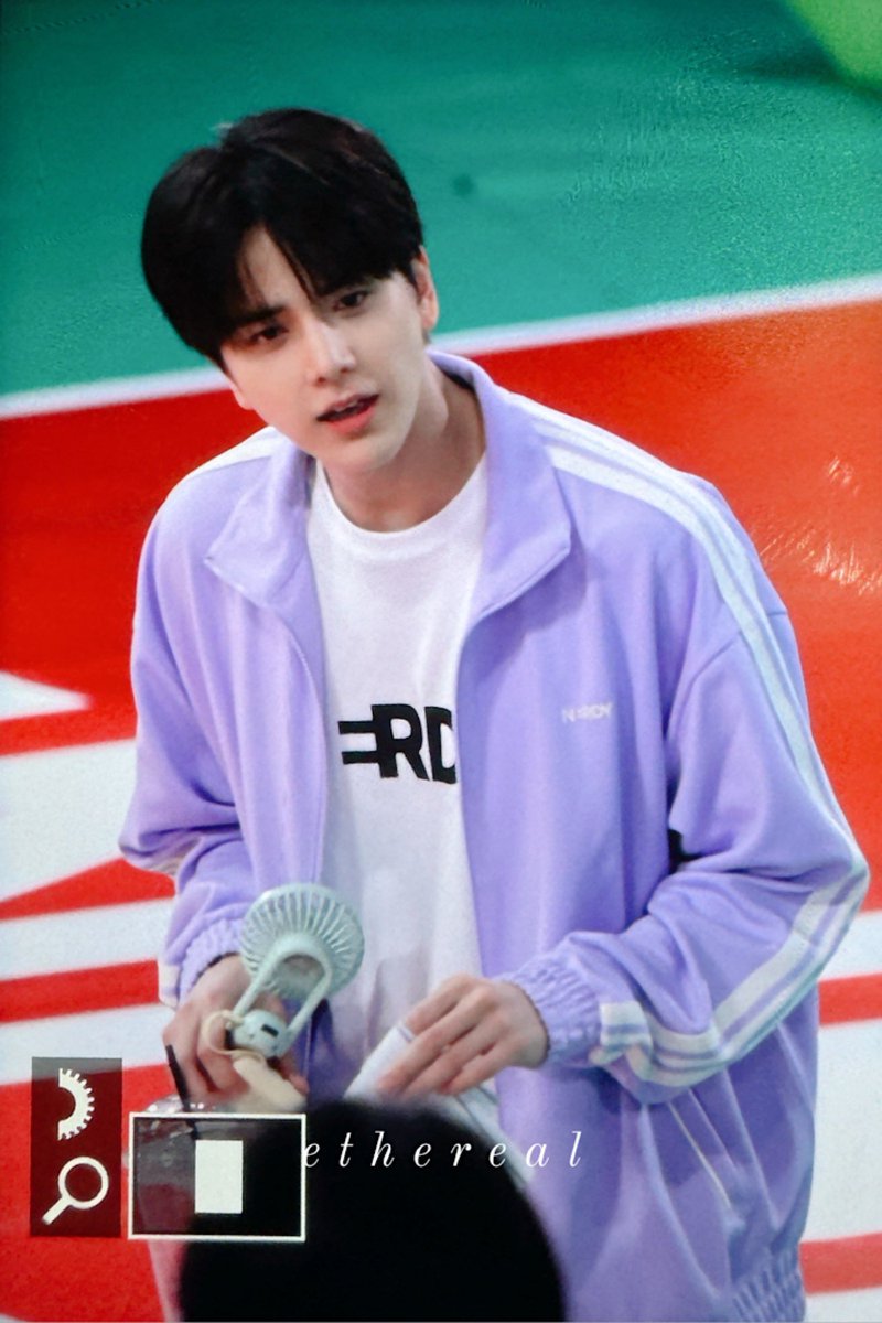 240805 #더보이즈 #영훈
언제 선배님이 되버린거야아...🥹