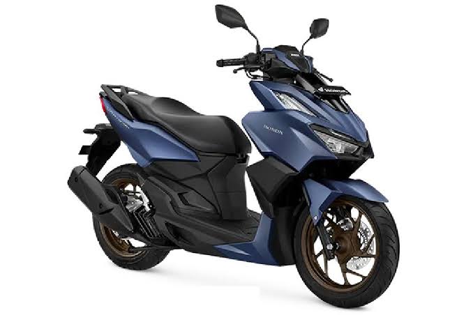 Gmbq_'s tweet photo. kalian kalo punya vario 160 blue matte ky gini bakal di modif ky gimana konsep warnanya ges? #vario160 #varioindonesia https://t.co/QvIpipnrYC