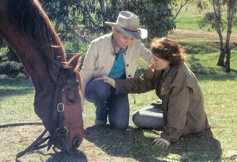 FCAbiTucker's tweet photo. #AbiTucker and #simmonejademackinnon #mcleodsdaughters #mcleodsmemories #mcleodsmonday #memorymonday https://t.co/ItvH7rrPOz