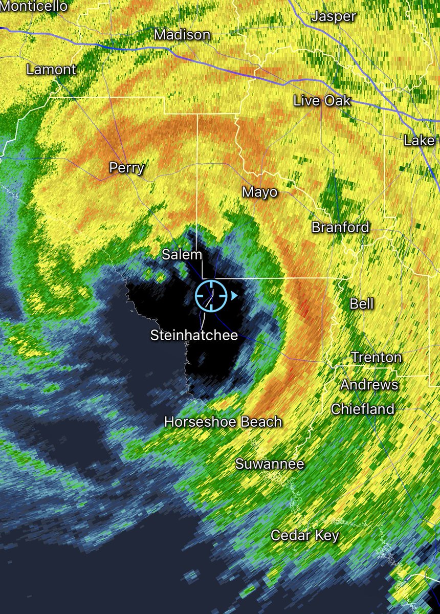 MikeTheiss's tweet photo. Intercepted the eye of #HurricaneDebby near Steinhatchee, Florida. The lowest barometric pressure measured was 979.9mb at 7:10am eastern time. @NHC_Atlantic https://t.co/vAClgQJvXC