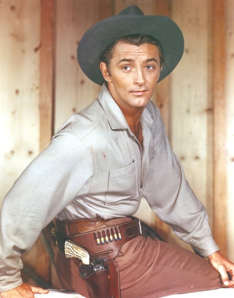 Robert Mitchum, 1940s