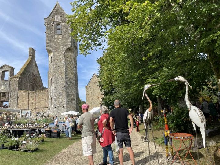 #ÀProposDeJardin c’est fini! Merci à tous les visiteurs, les exposants et les bénévoles pour cette 22ème édition ! À l’année prochaine 🌹🌺🌱