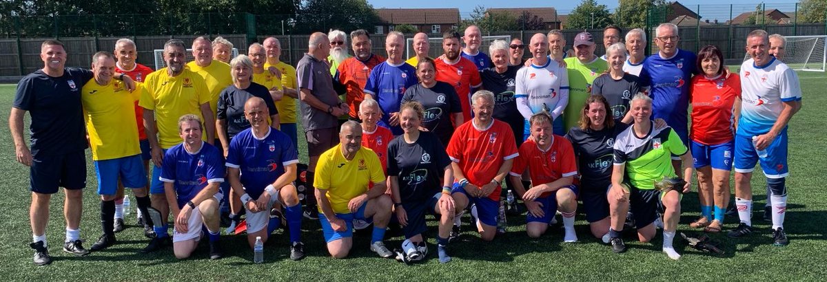 JoeGregory100's tweet photo. A fantastic weekend 🌞

Training with the #England #Parkinsons #WalkingFootball squad @LcfaSefton, before splitting into red, white and blue teams and friendly round robin matches with @FedsWalking and @the_brunny ⚽

And such a pleasure to visit my friend Dave and his family in Liverpool on Sunday, following Dave's heart surgery last week ❤️

@ParkinsonsUK @CureParkinsonsT @SportParkinsons @ParkinsonsPride @thewfauk @bennimangroup @ParkinsonsEU