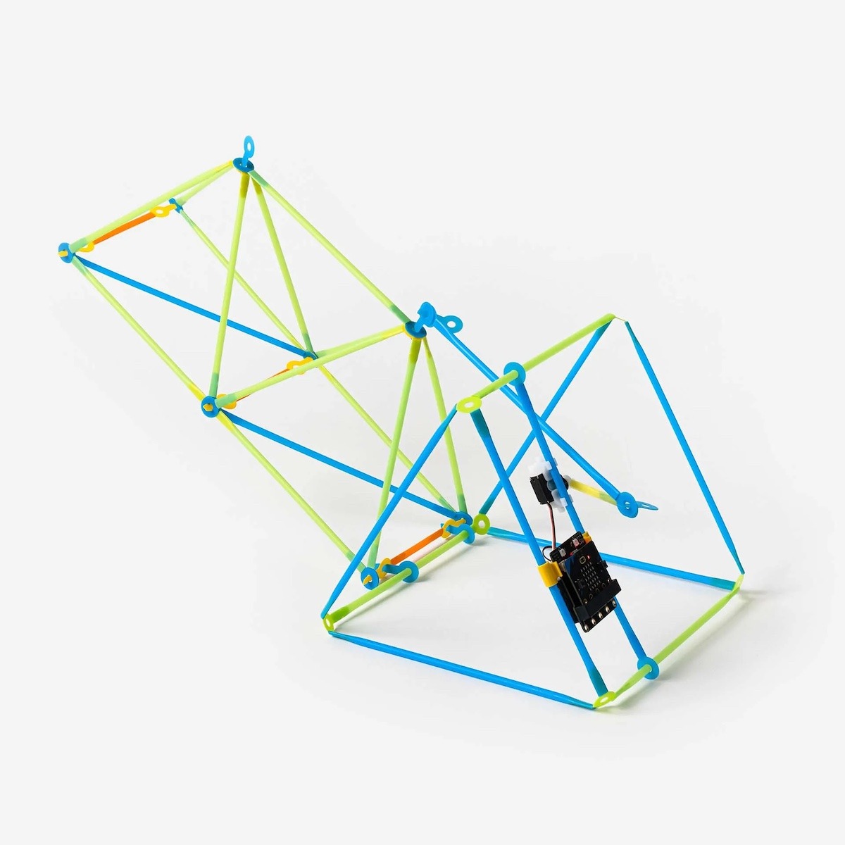 strawbees's tweet photo. ππΊπΈ 6 of 10 #STEAMSummerCamp is here! Build and command your own drawbridge! program with @microbit_edu
An engineering quest awaits! π οΈ
π Click the link! π https://t.co/XyEFFCEzXo
#microbit #DrawbridgeDesign #STEM #TeacherTips https://t.co/UhwfPbJPtw